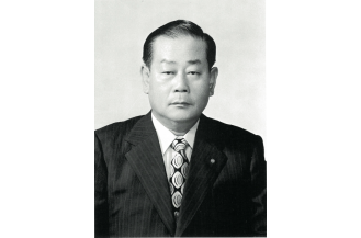 제2대 최근유 이사장(1987.12~1989.12 재임)