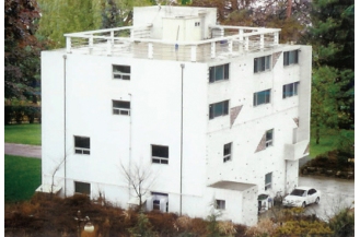 춘해학사 4동